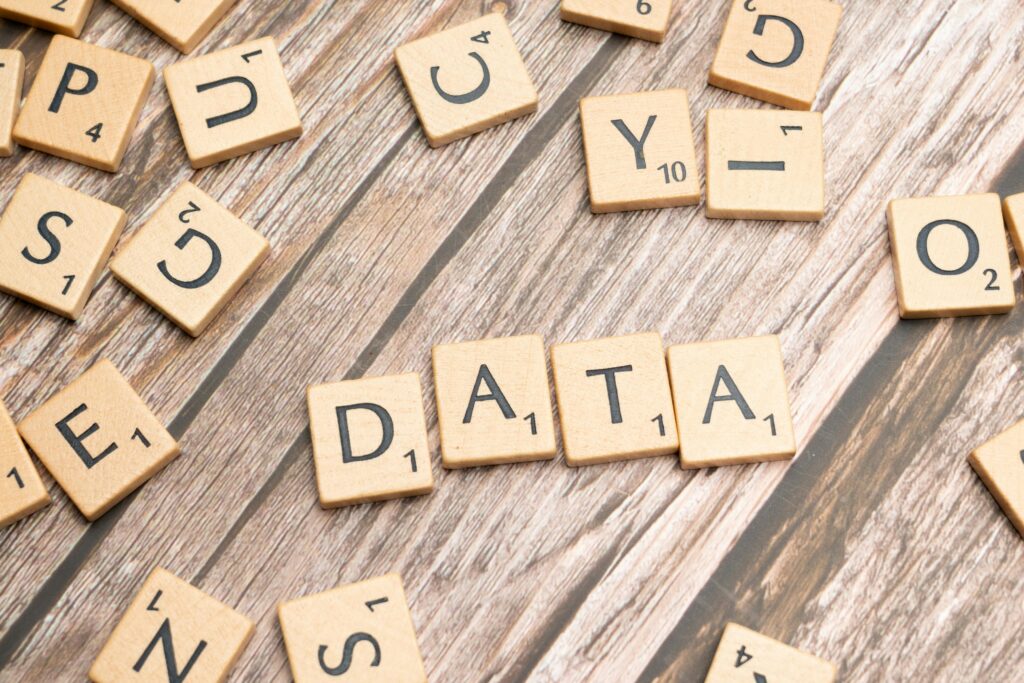 datos a terceros